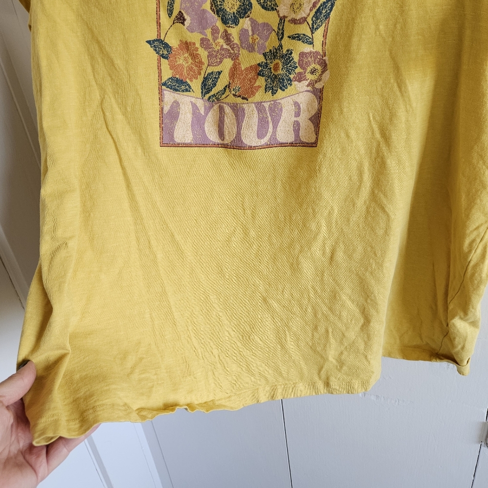 Festival Tour yellow tee size 1X - Picture 5 of 7